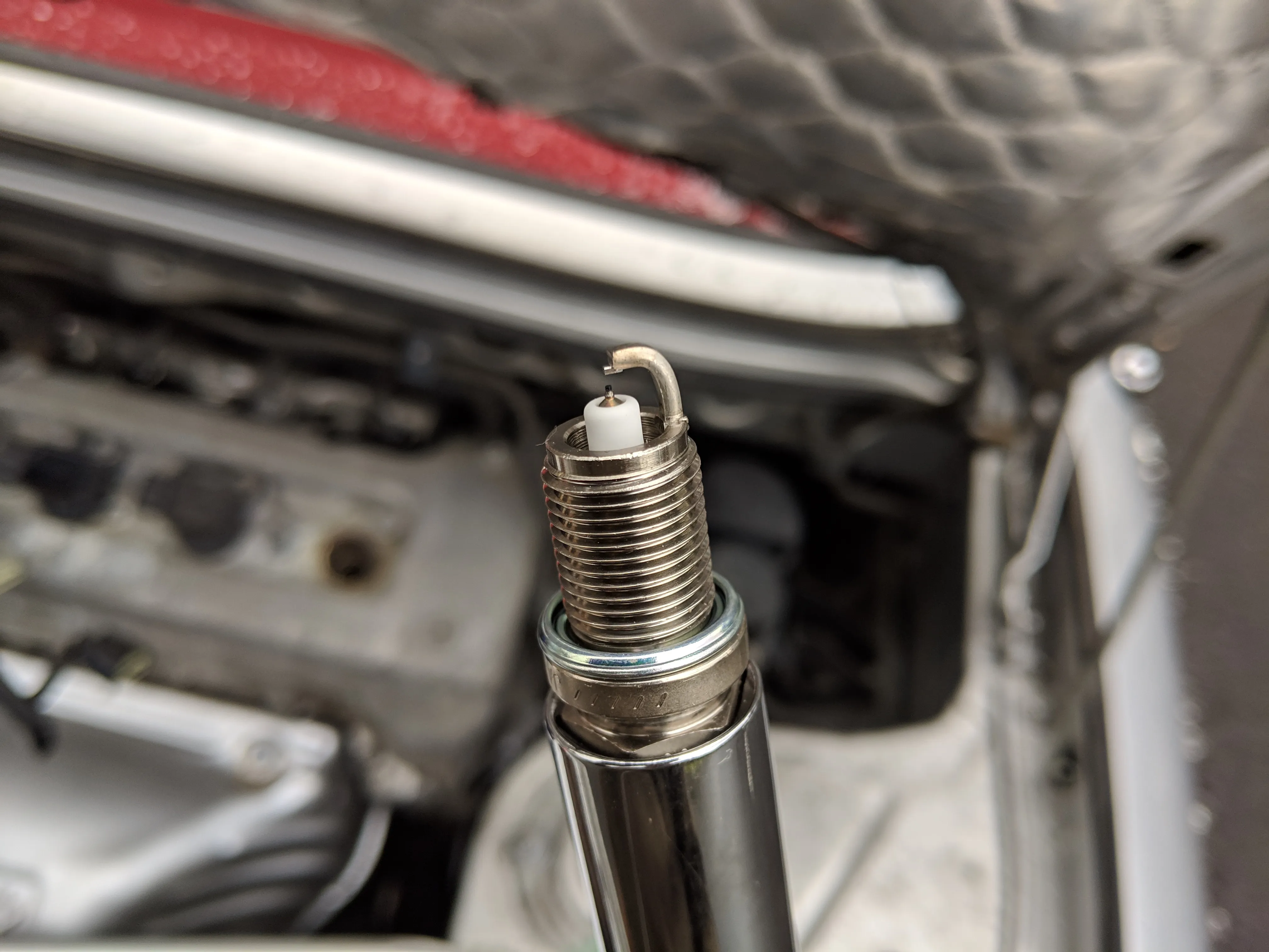 MR-SのスパークプラグをNGKのプレミアムRXプラグに交換してみた